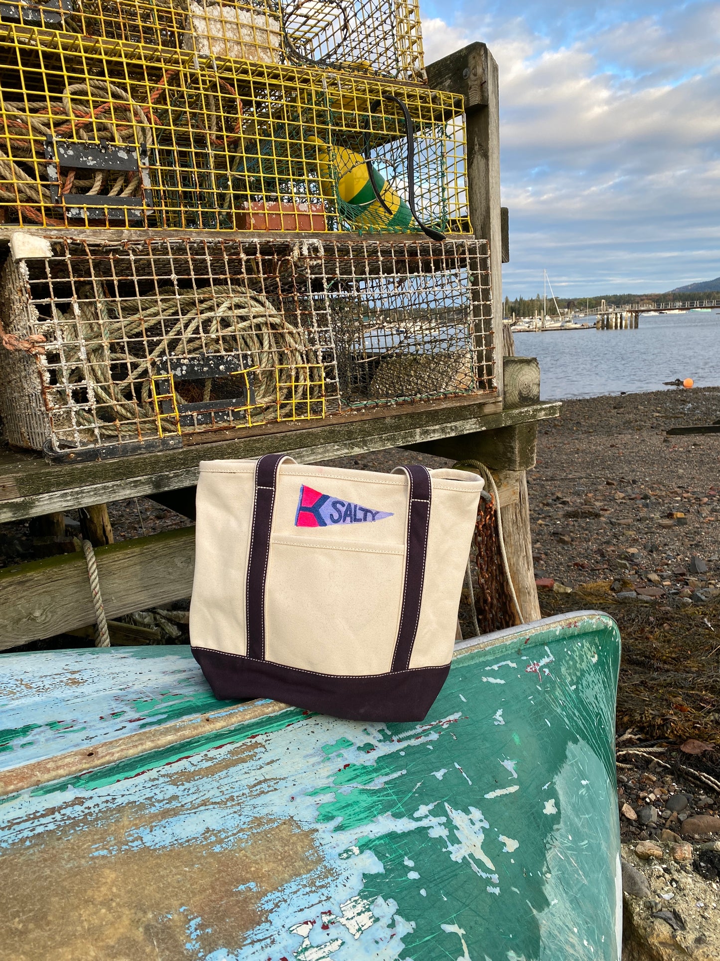 MEDIUM SALTY BURGEE FLAG BOAT BAG