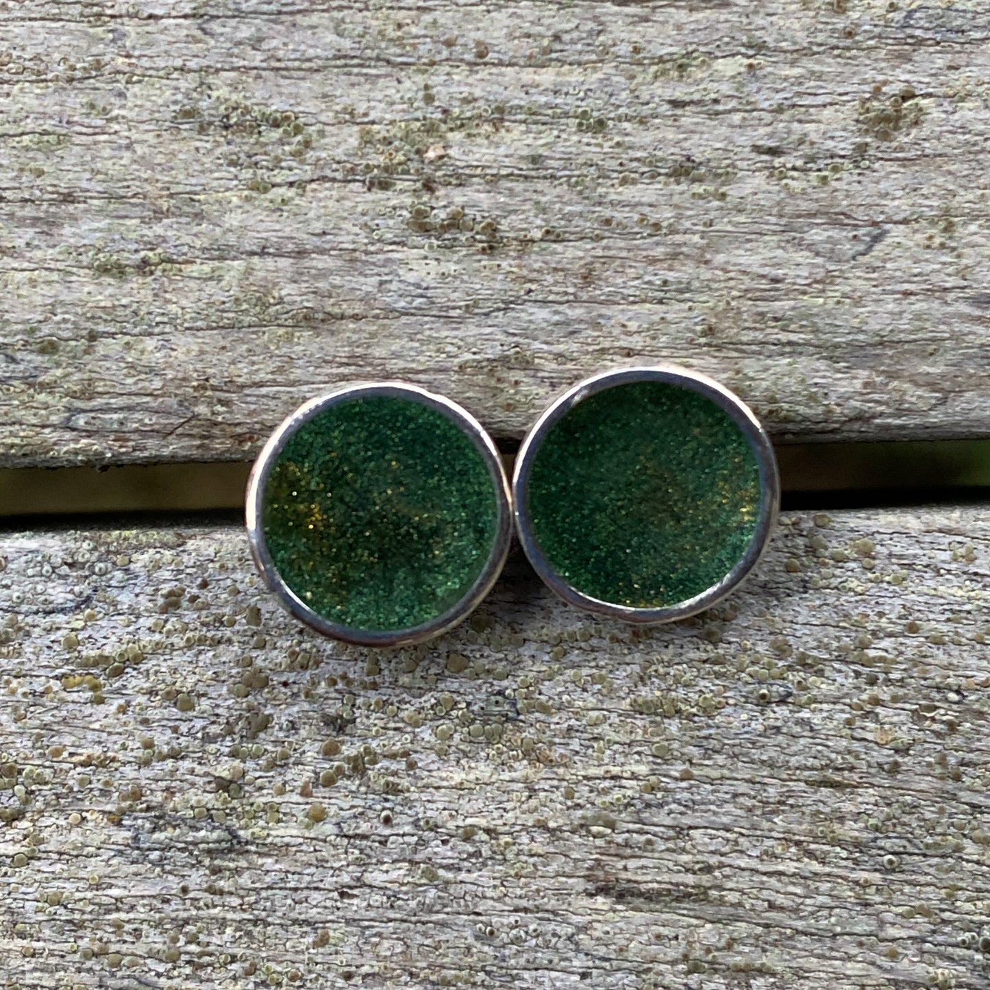 POP OF COLOR - POST EARRINGS