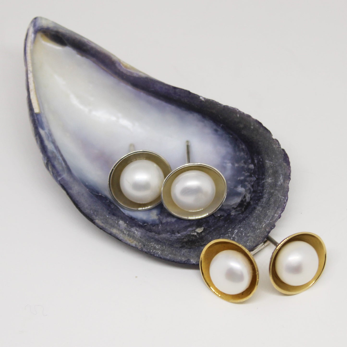 CAMDEN - BUTTON PEARLS