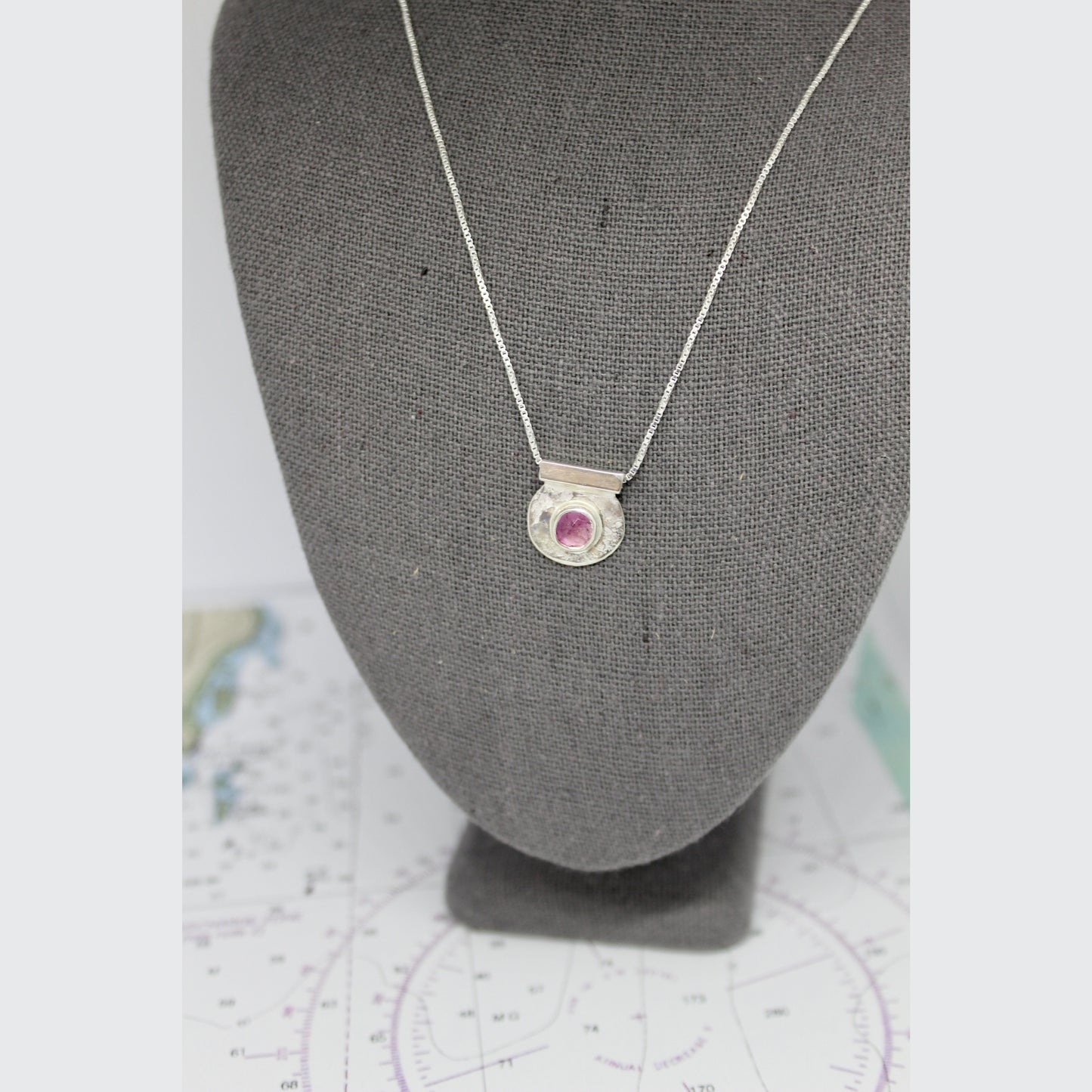 CLAMSHELL TOURMALINE NECKLACE