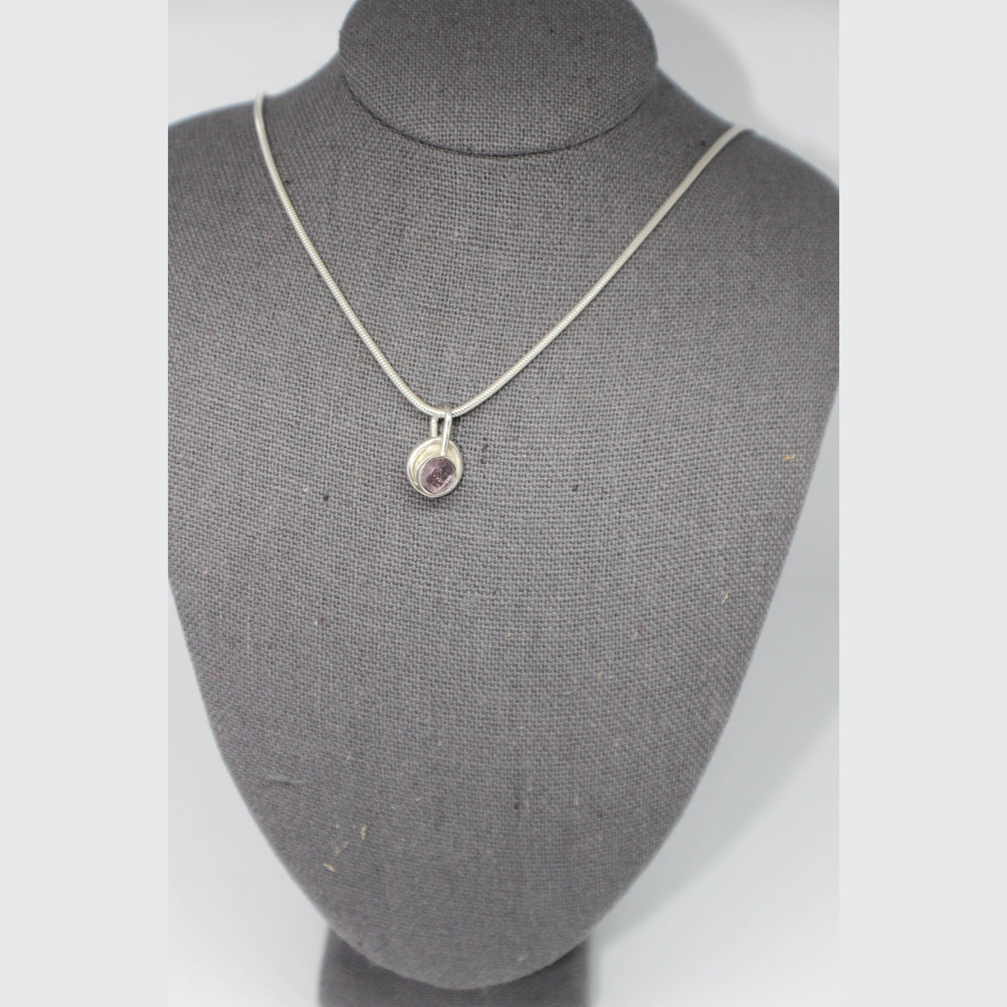 ROUND TOURMALINE NECKLACE