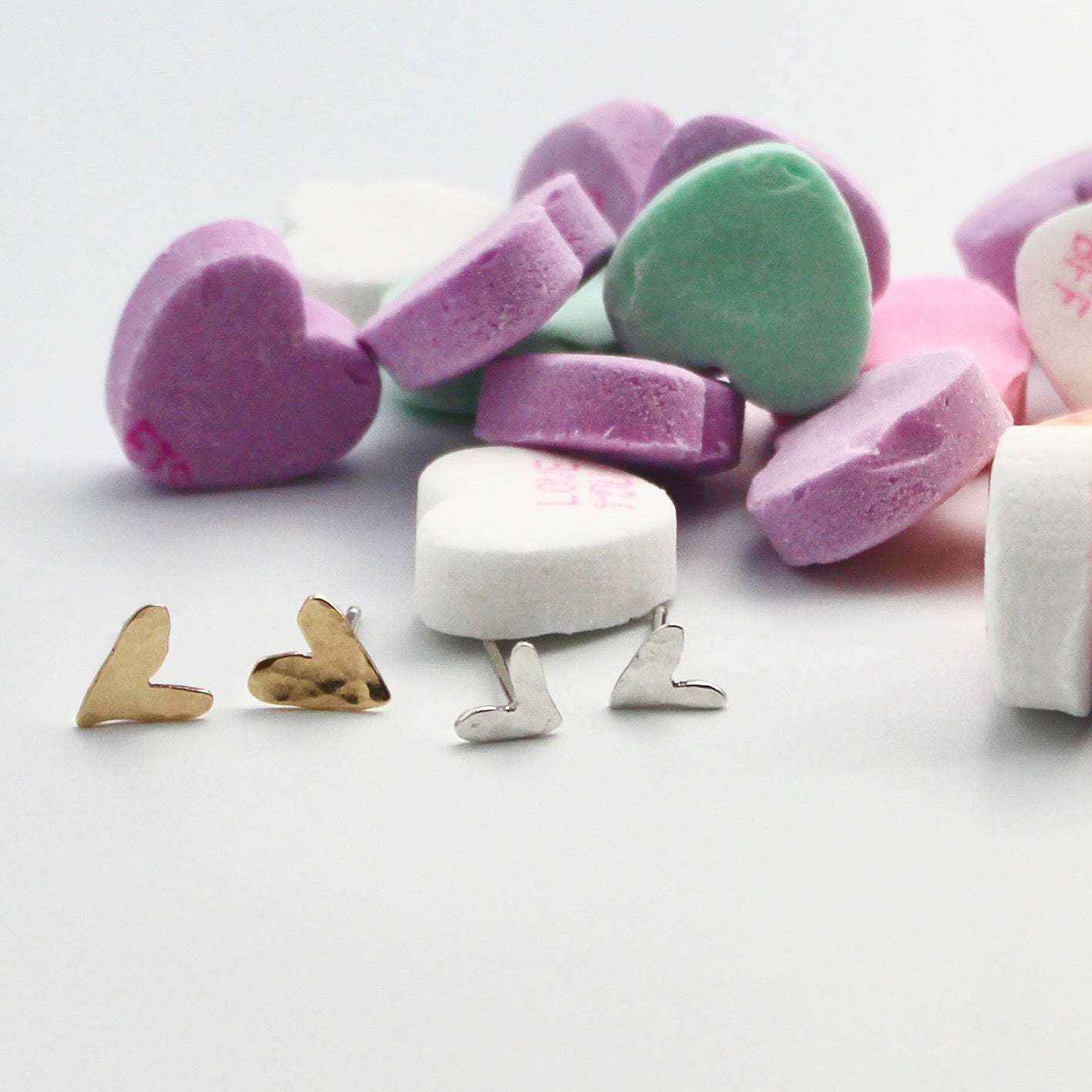 HAMMERED HEART EARRINGS